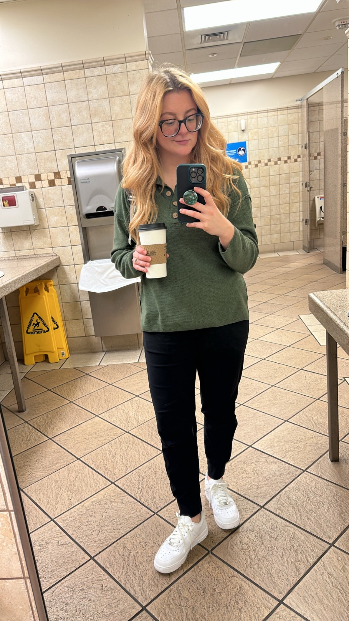 Travel fit!

#LTKFindsUnder50 #LTKSeasonal #LTKTravel