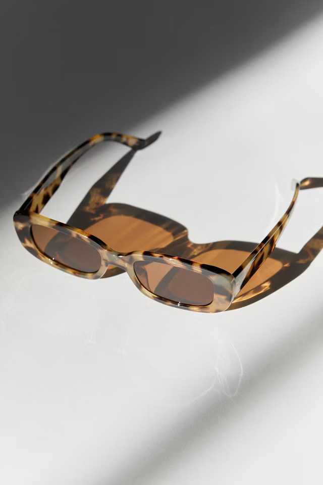 Sausalito Rectangle Sunglasses | Urban Outfitters (US and RoW)