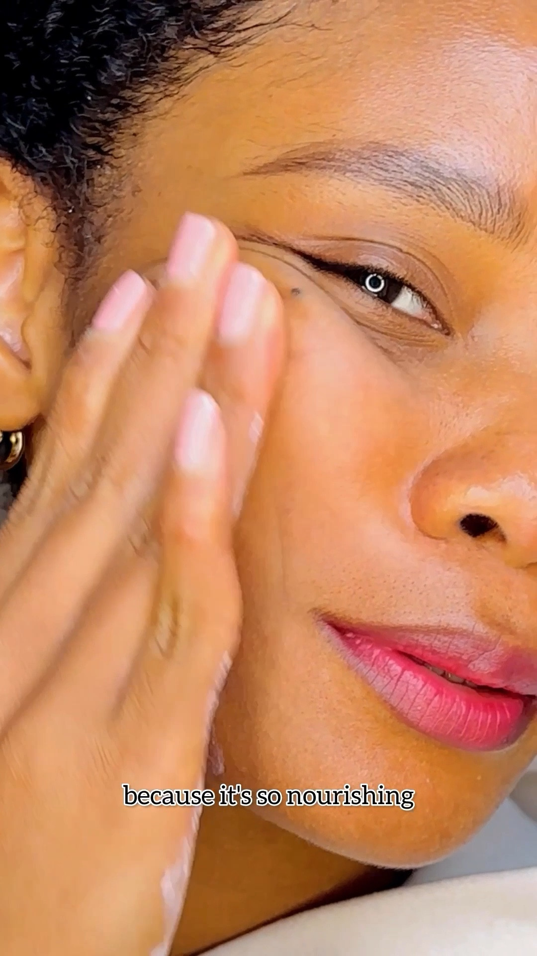 But first (impressions), let’s talk protection 🌞

Try the new Origins GinZing SPF 30 moisturiser with me!

My first impressions (in order):
• Cute little packaging
• Lightweight cream
• Subtle and pleasant scent
• Super nourishing
• Instantly absorbing
• No white cast

Also, loving that it’s a two-in-one product that provides protection while also doing great things for my skin! 🥰

#LTKbeauty #LTKsummer #LTKuk