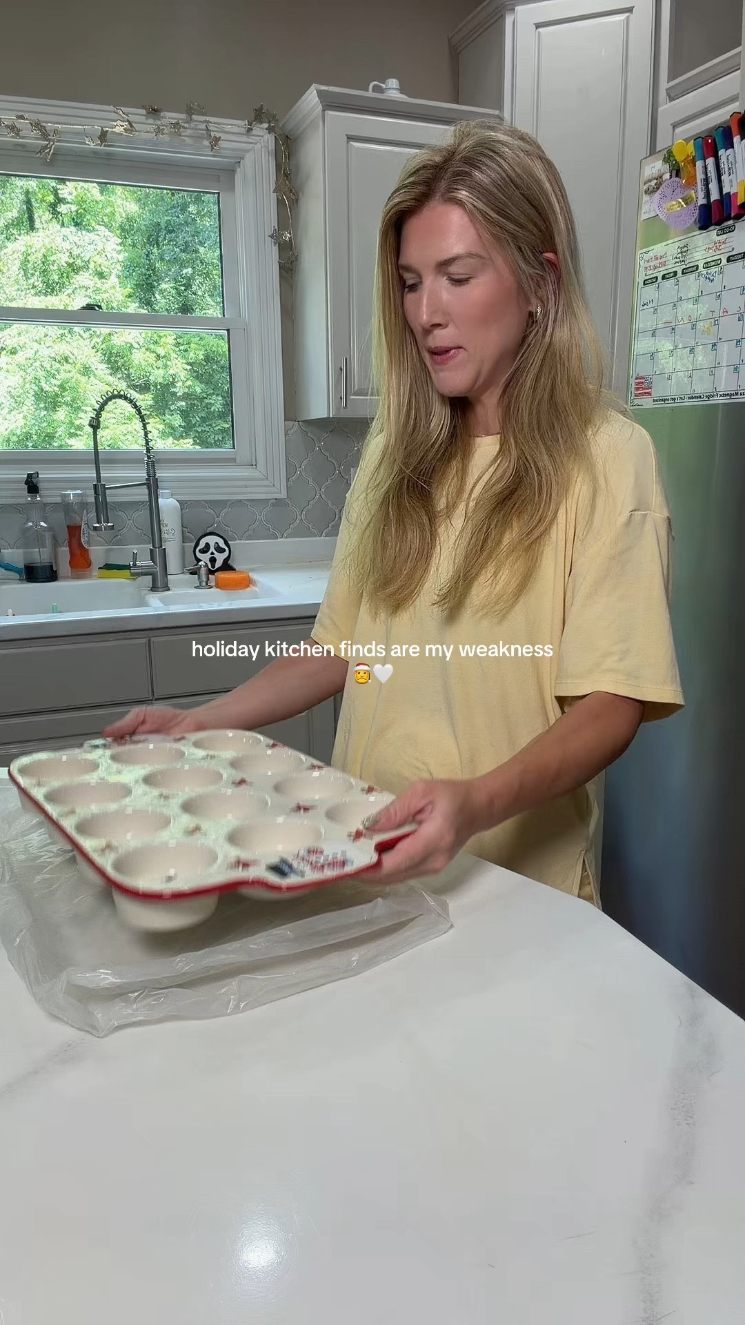 🎄 Christmas baking just feels more fun when the bakeware is cute. ❤️

This holiday muffin pan is perfect for Christmas morning muffins, cupcakes, cinnamon rolls, and holiday treats.

#christmasbaking #christmaskitchen #holidaybaking #christmasfinds #cozychristmas #ltkhome

#LTKfoodie #LTKSeasonal #LTKHome