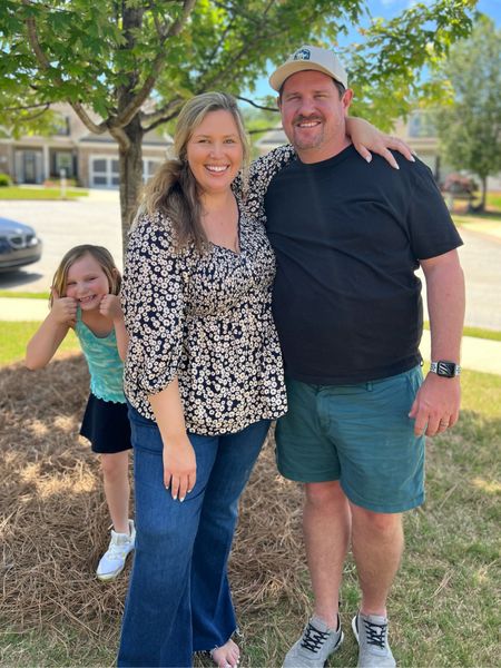 SUNDAY👉 came home from my relaxing weekend and then Wes and I took the girls to see my grandmother and family! It was so fun! My oldest is being a stinker here, hopping in our photo 🤣 I wore my favorite Paige jeans in a 20W and this top in a 2X! 

#LTKMidsize #LTKSaleAlert #LTKPlusSize