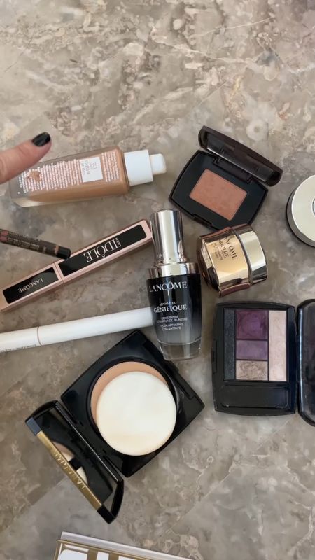 Gift Guide 50% site wide for Lancome for my fav foundation, compact, shadow, liner, mascara and bronzer. Check out these items in their holiday beauty box.

#LTKGiftGuide #LTKbeauty #LTKCyberWeek