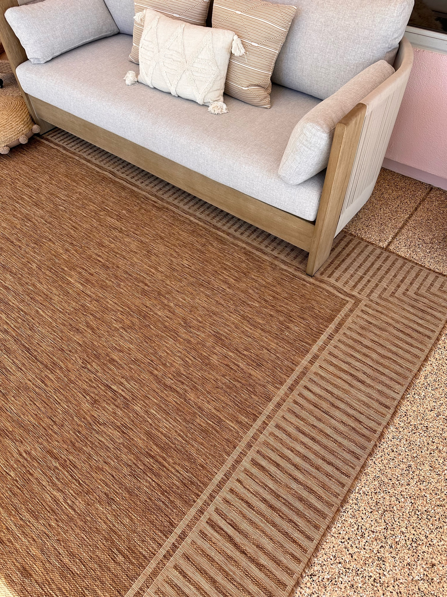 A super affordable outdoor rug! It comes in many sizes so it’s great for a door rug as well 

Wayfair finds 
Outdoor patio 
Home 


#LTKstyletip #LTKhome #LTKSeasonal