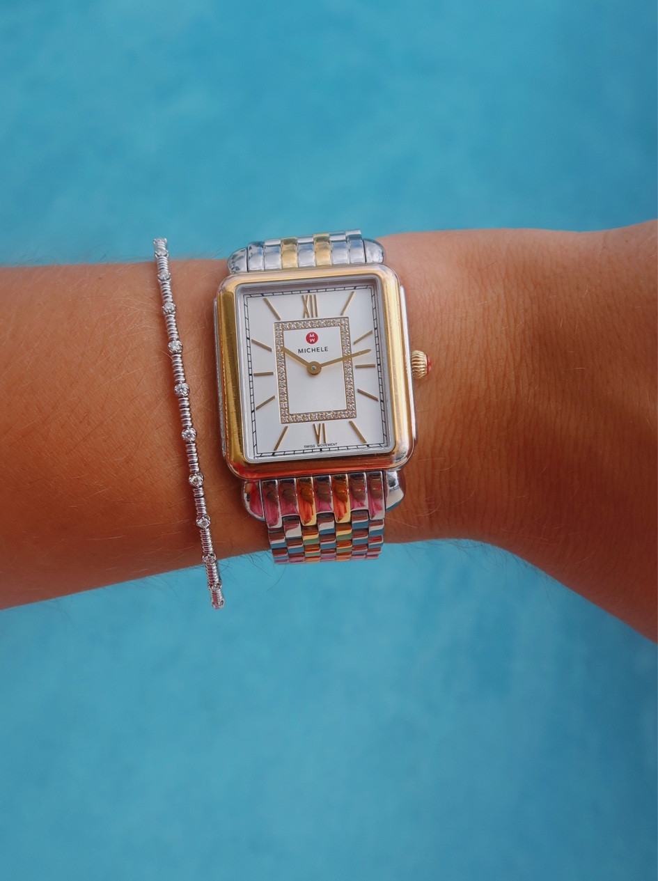 BEST WATCH EVER 

#LTKHalloween #LTKSeasonal #LTKFallSale