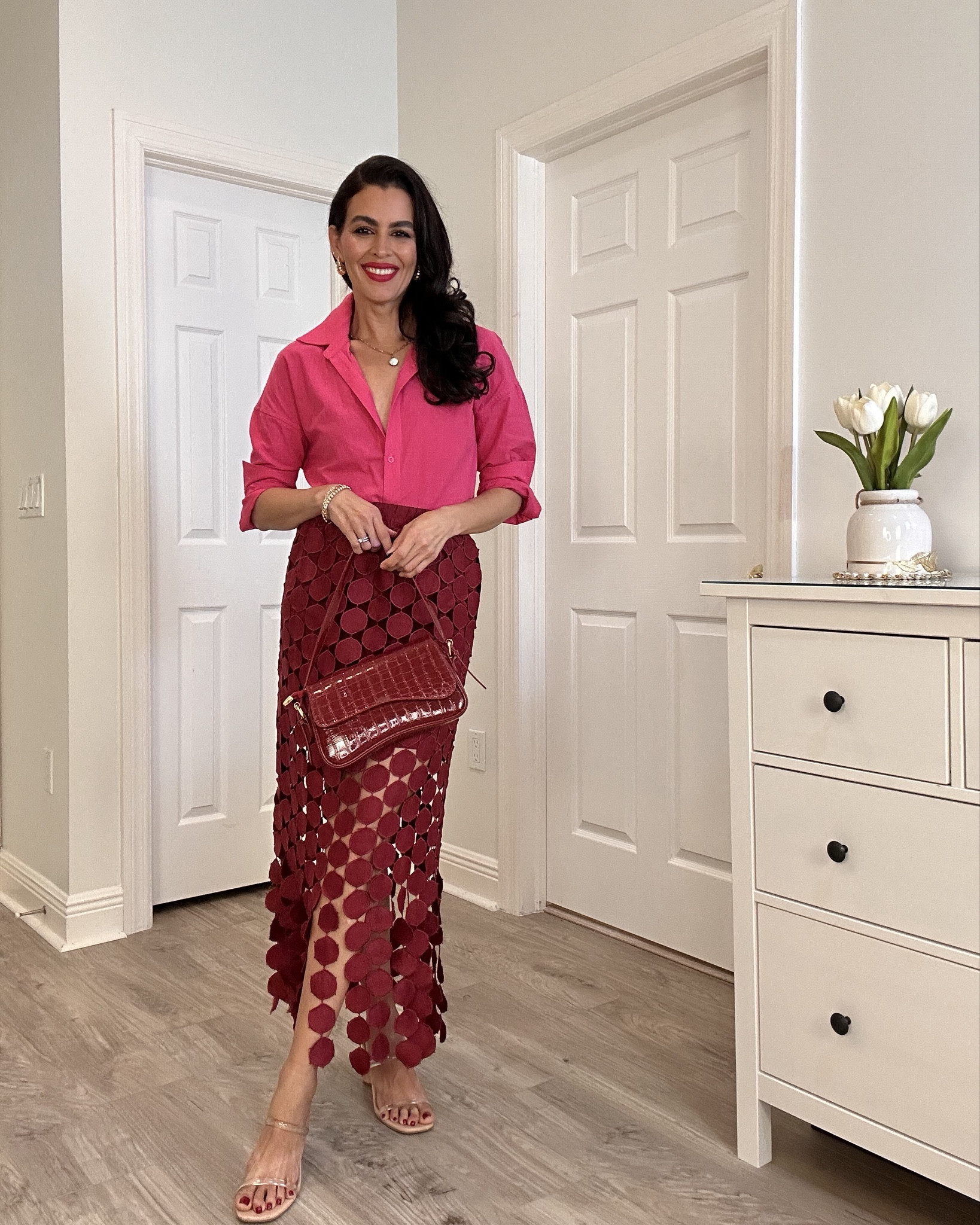 Wearing a size s in skirts.
Size L in button down.
Size 6 in blazer.
Size min pink button down.
Size S in tops. 

#LTKgrwm #LTKFindsUnder50 #LTKHoliday