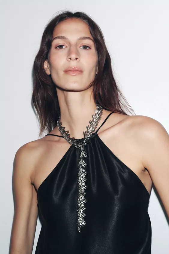 LEAF METAL NECKLACE | Zara US