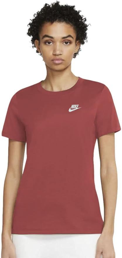 Nike Sportswear Women's Graphic Short Sleeve Shirt | Amazon (US)
