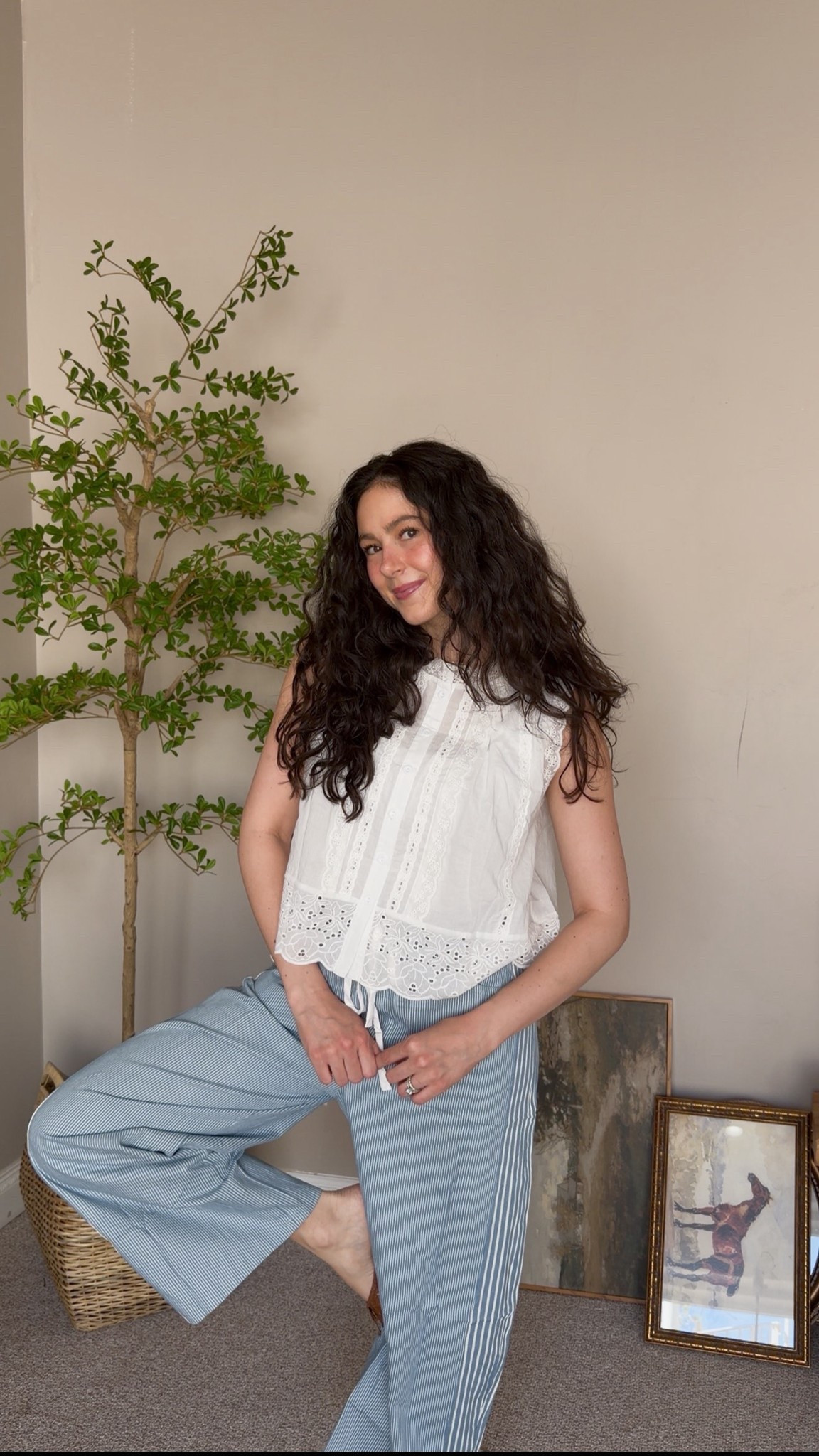 The cutest spring top! I’ve been wearing it non stop!! 

#LTKmomlife #LTKgrwm #LTKootd