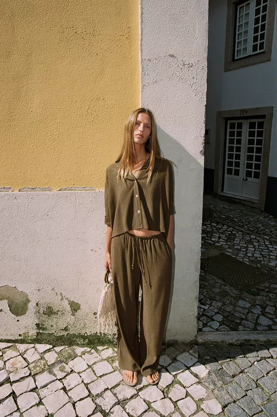 SHORT SLEEVE FLOWING SHIRT | Zara UK