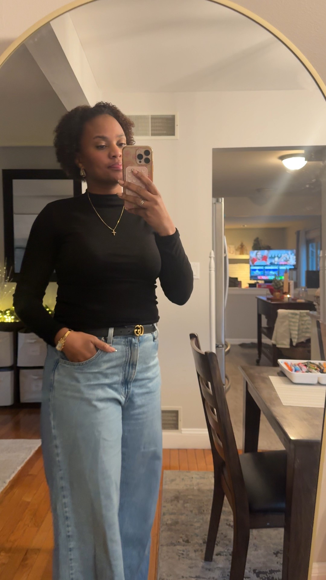 Simple date night look! Love this mocked turtleneck and the viral waist cinching wide leg jeans! Pair them with a cute pair of sneakers to make it casual! Happy weekend friends! 





Midsize style, midsize fashion, over 40 style, trending style, date night looks, girls night outfits, winter looks

#LTKFindsUnder100 #LTKMidsize #LTKOver40