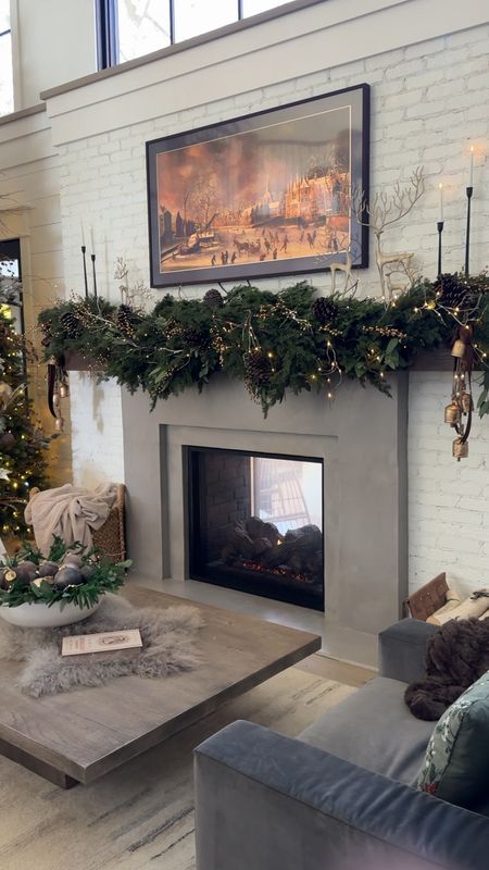 Christmas holiday home decor


Amazon home, pottery barn, Michael’s 

#LTKHoliday #LTKVideo #LTKhome