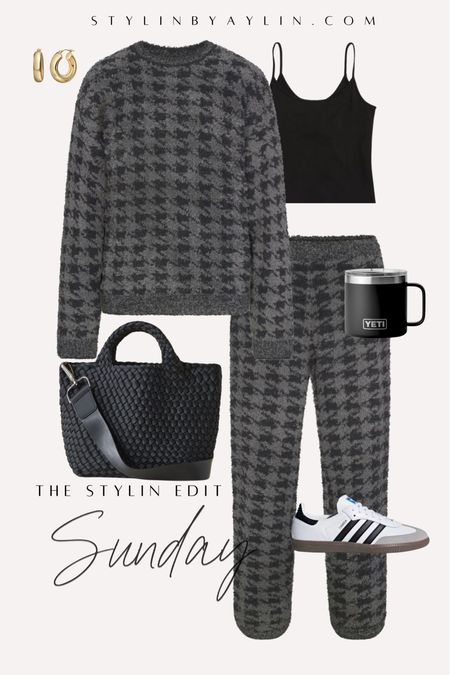Outfits of the week- Sunday edition. Casual style, outfit inspo, cozy style, StylinByAylin 

#LTKstyletip #LTKMostLoved