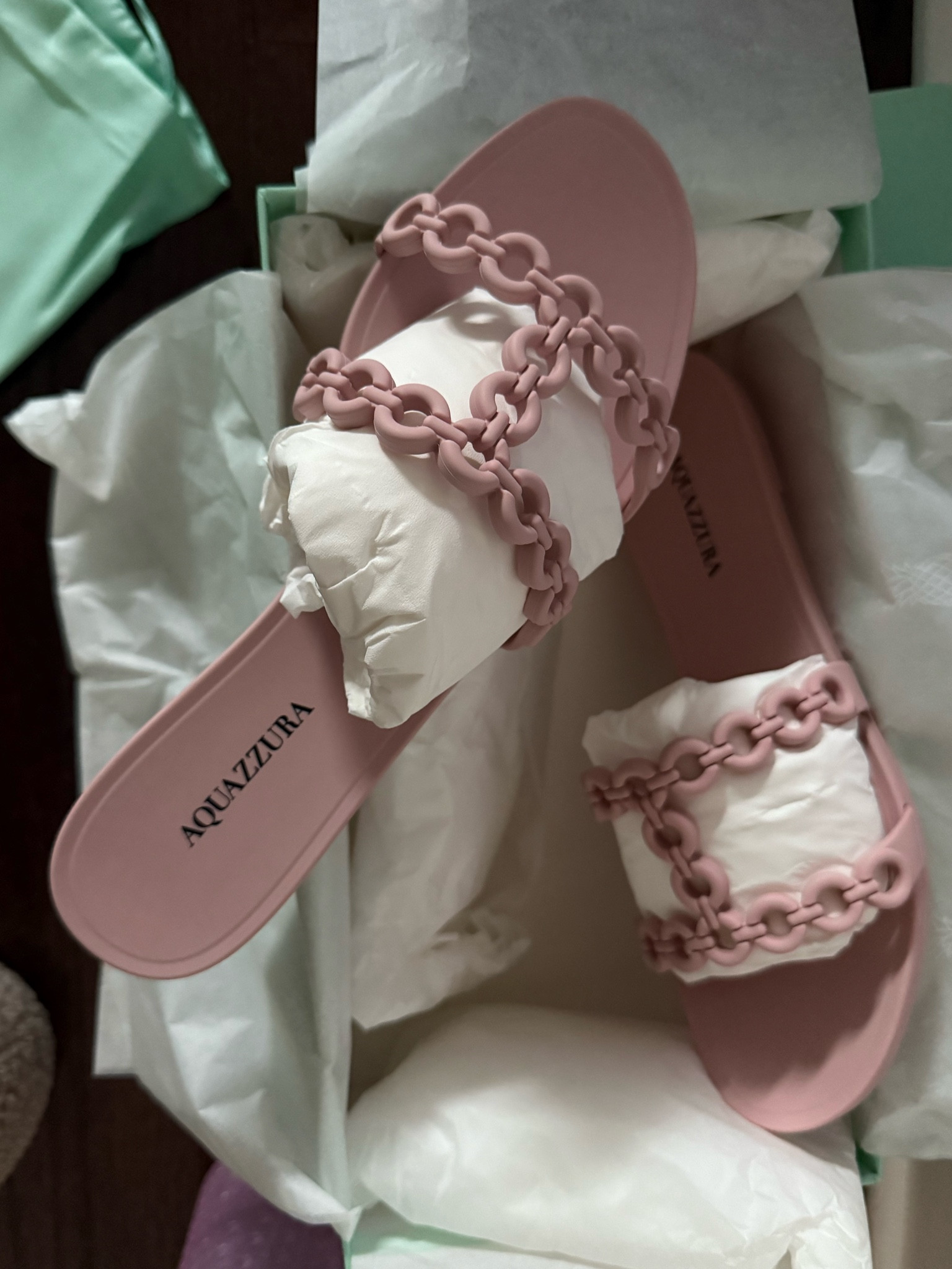 so good🤩💝perfect jelly pool side slides

#LTKstyletip #LTKSeasonal #LTKU