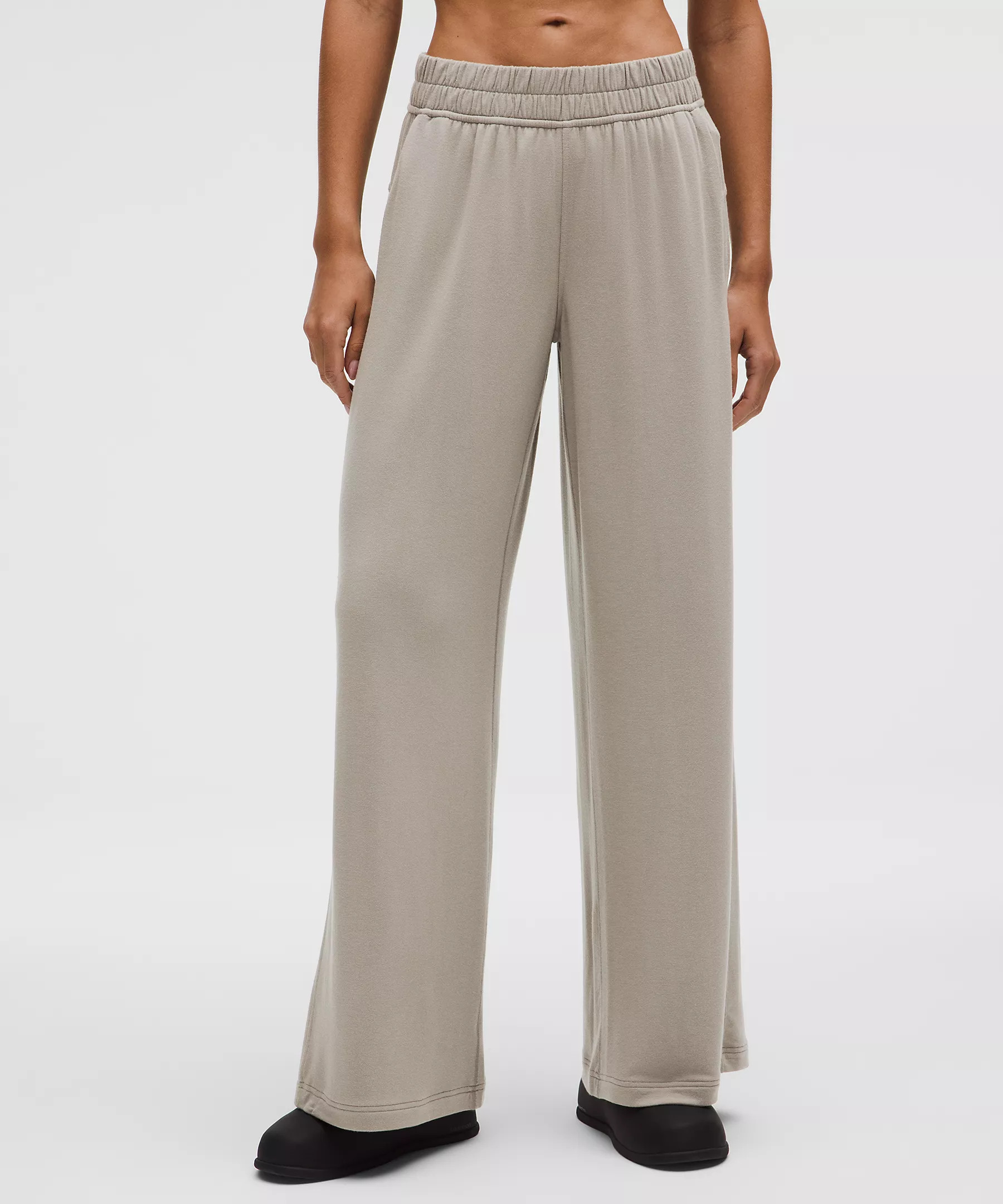 Shake It Out High-Rise Running Short 2.5" | Women's Shorts | lululemon | Lululemon (US)