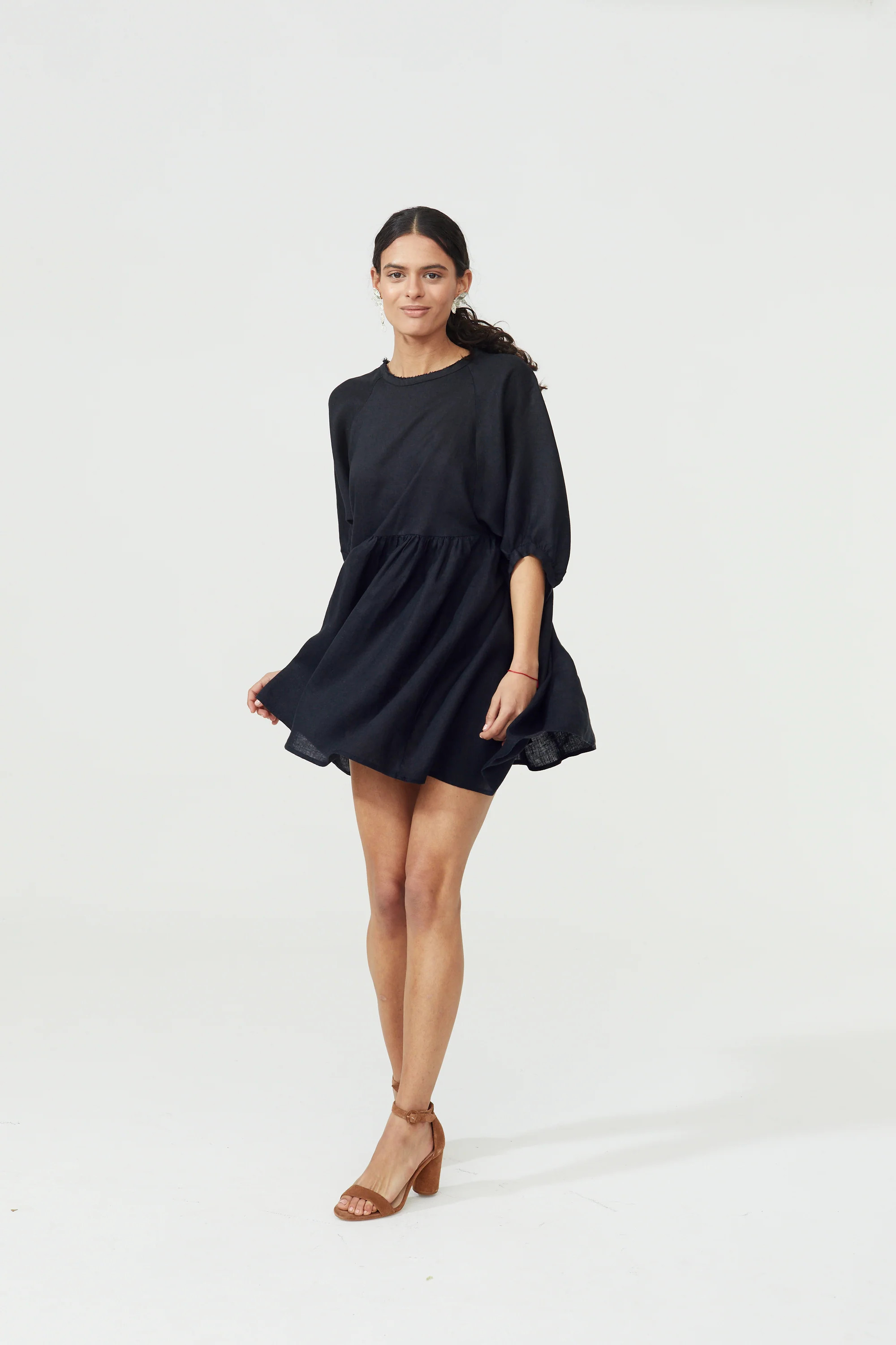 Alcala Linen Dress - Black | Lanhtropy