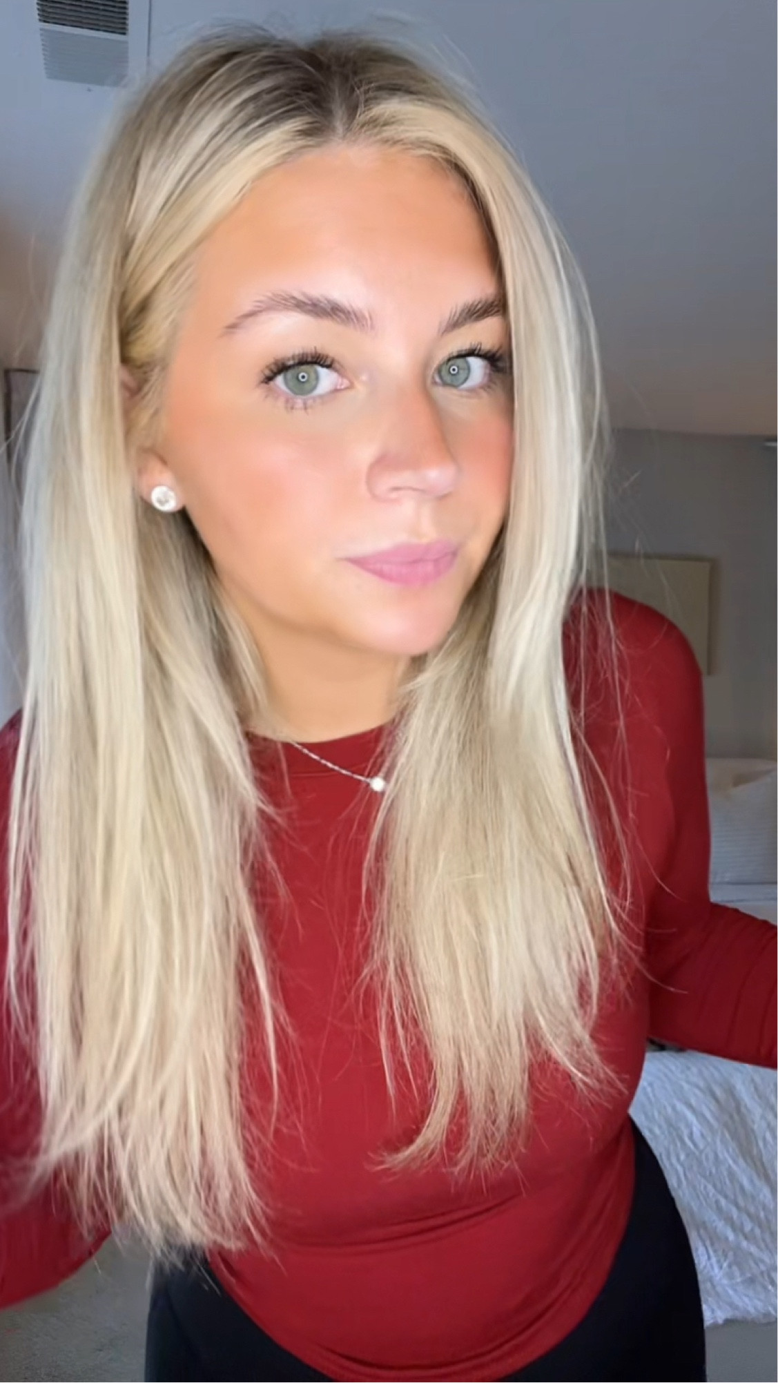 Todays OOTD 🧸🤎

Skims Long Sleeve: Medium
Mini Flares: 8 


#LTKSeasonal #LTKfindsunder100 #LTKHoliday