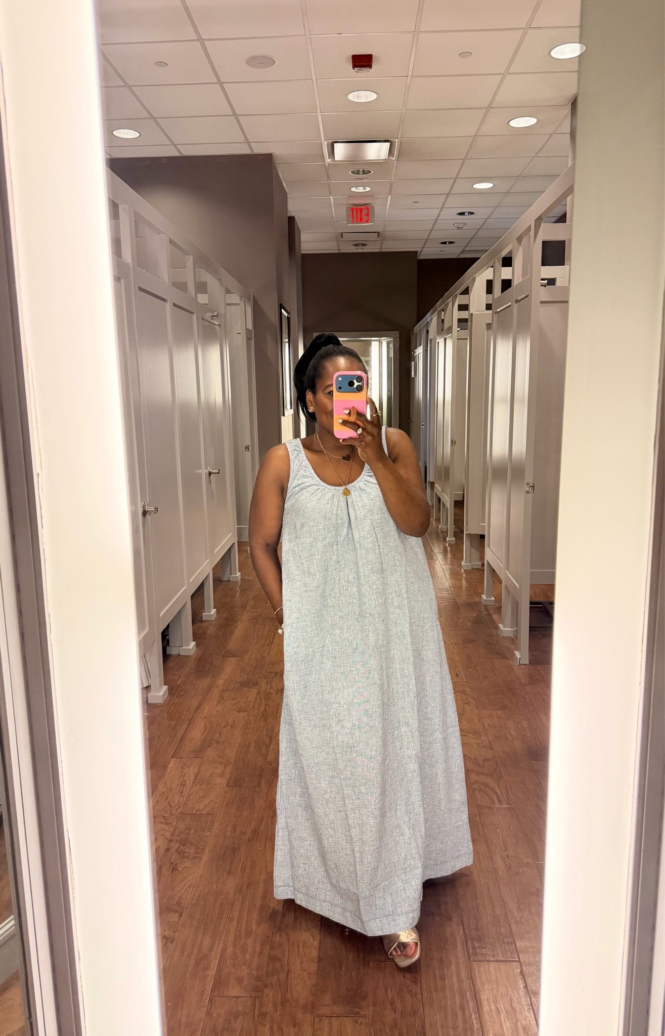 Linen cotton chambray scoop neck maxi dress from LOFT. Size down 1-2 sizes.

#LTKgrwm #LTKootd #LTKdayinmylife