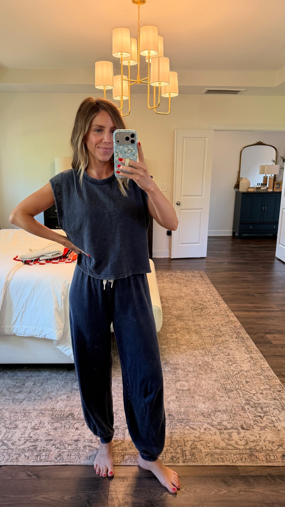 Lounge set I can’t stop wearing! In a M top, S bottoms

#LTKxAerie