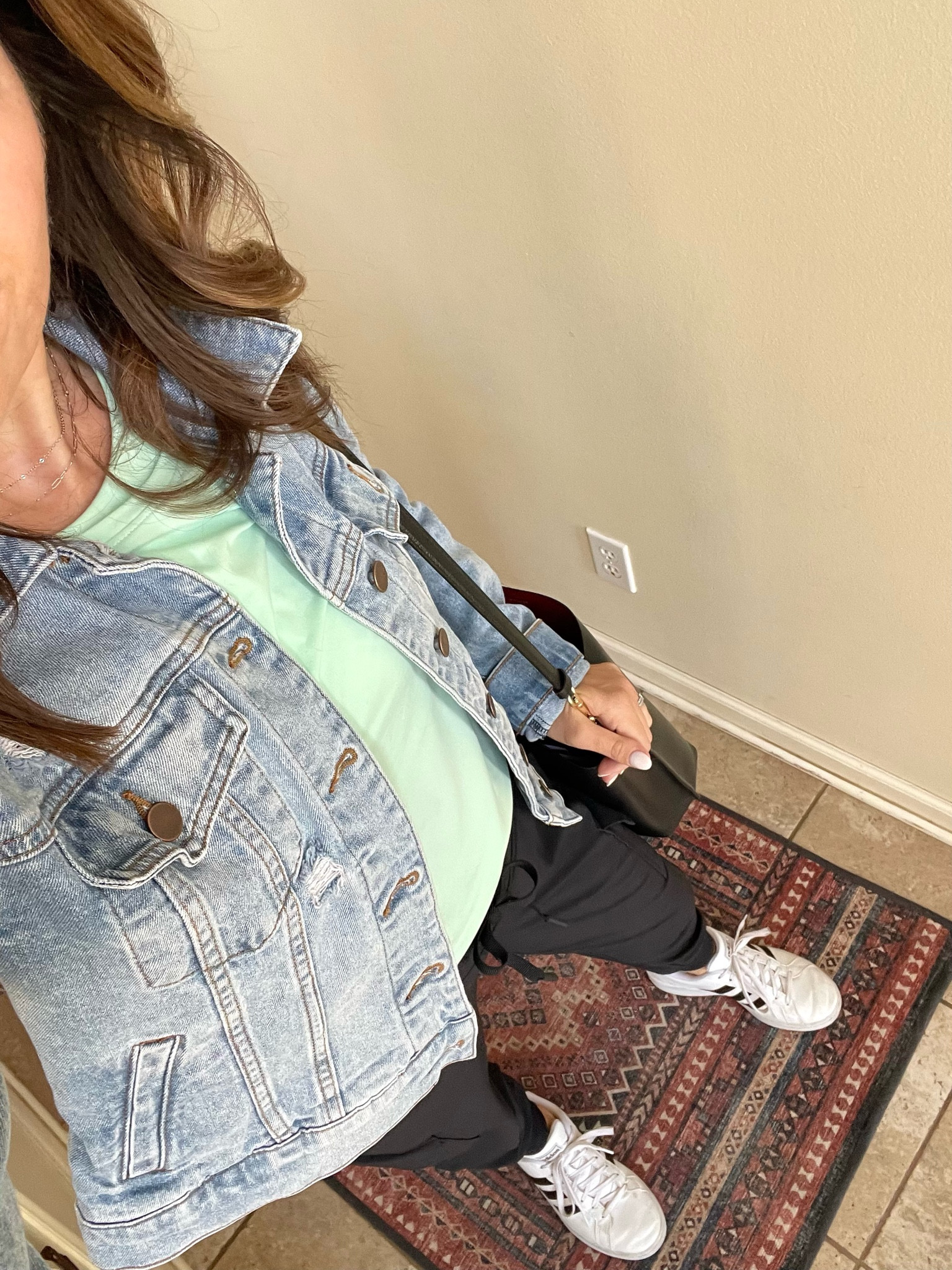 Light Denim + Ice Aqua Athleisure Look ❄️

#LTKstyletip #LTKfit #LTKFind