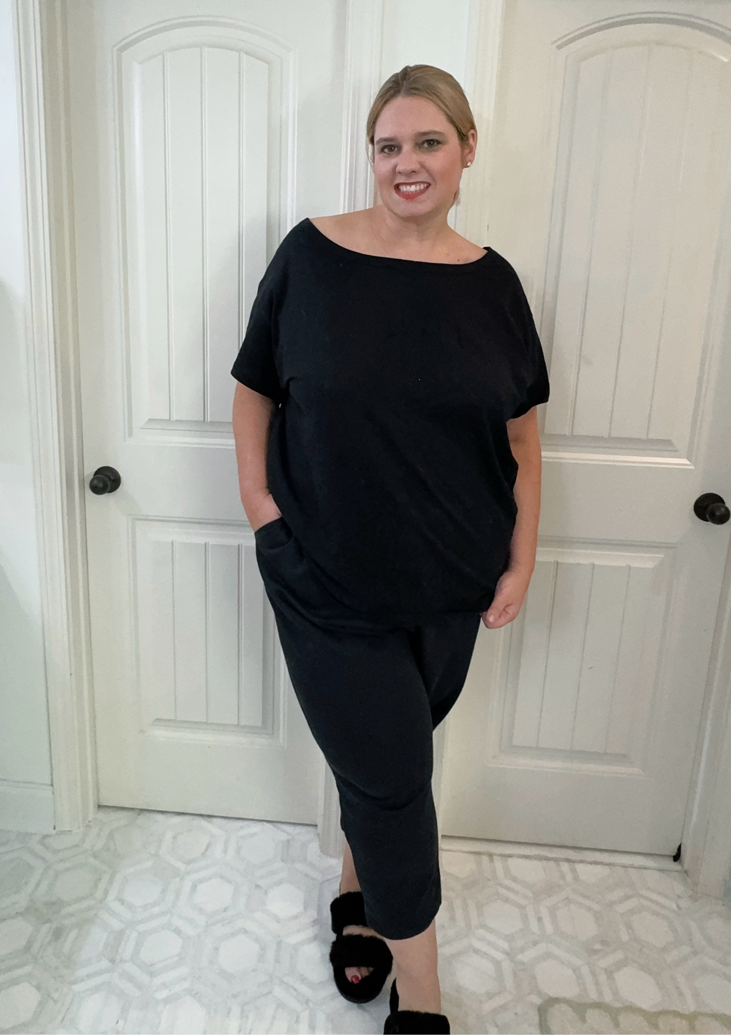 The perfect work from home look - I would also wear this with sneakers and a jacket for running errands and it would also make a great travel outfit 

#LTKPlusSize #LTKTravel #LTKMidsize