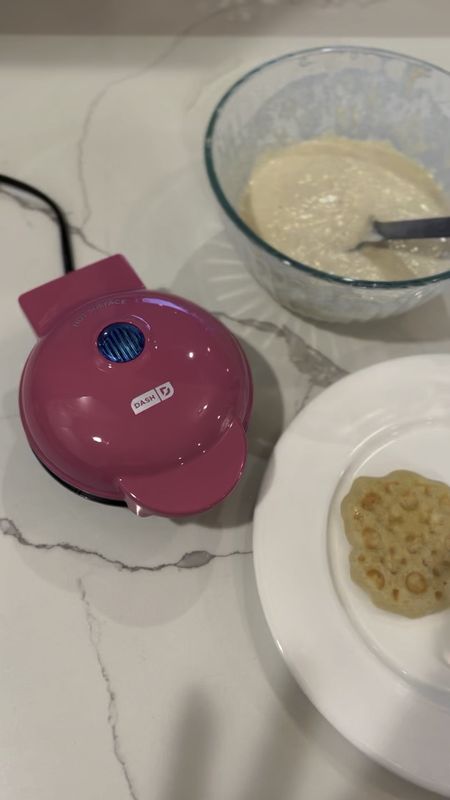 How cute is this waffle maker for Valentine’s Day?! 

#LTKSeasonal #LTKfamily #LTKVideo