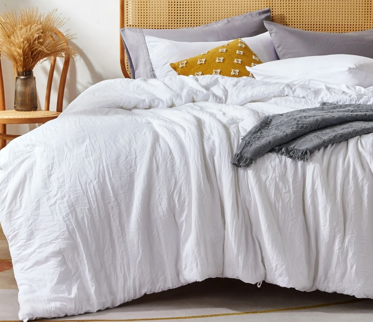 Cute white comforter for college dorm room. #CollegeDormRoom #DormRoomDecor #DecoratingDormRoom #CollegeFreshman. 

#LTKOver40 #LTKHome #LTKStyleTip