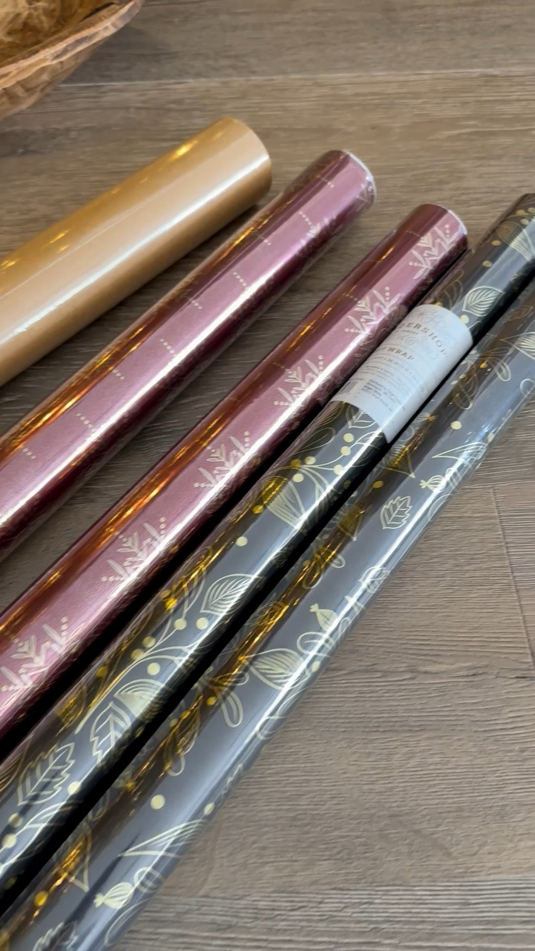 I found the most gorgeous wrapping paper at target!!!! 



Wrapping paper, wrapping gifts, Christmas decor, holiday decor, Christmas tree, red wrapping paper, Ralph Lauren Christmas 


#target #targetfinds

#LTKHoliday #LTKHome