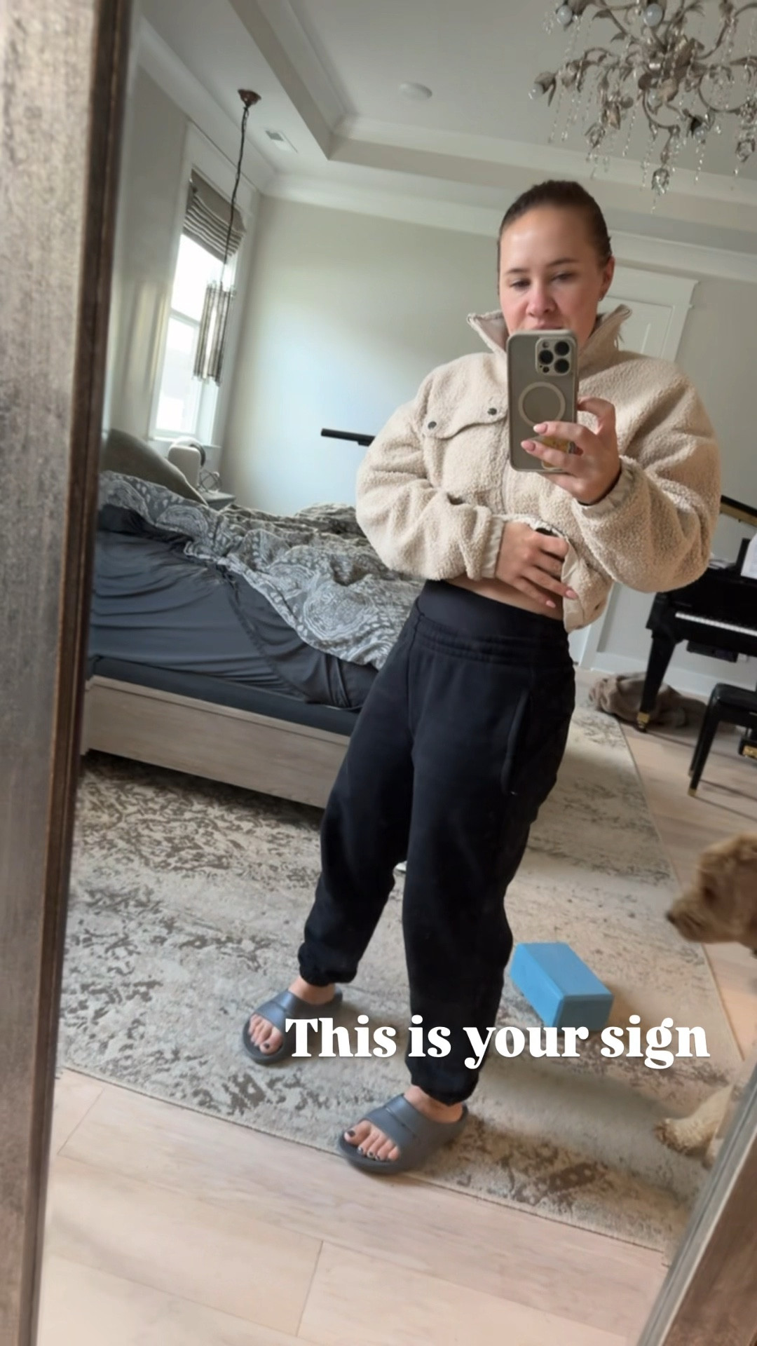 Best sweatpants ever. I’m also obsessed with this jacket and it was worth every penny 

#LTKFitness #LTKGiftGuide #LTKActive