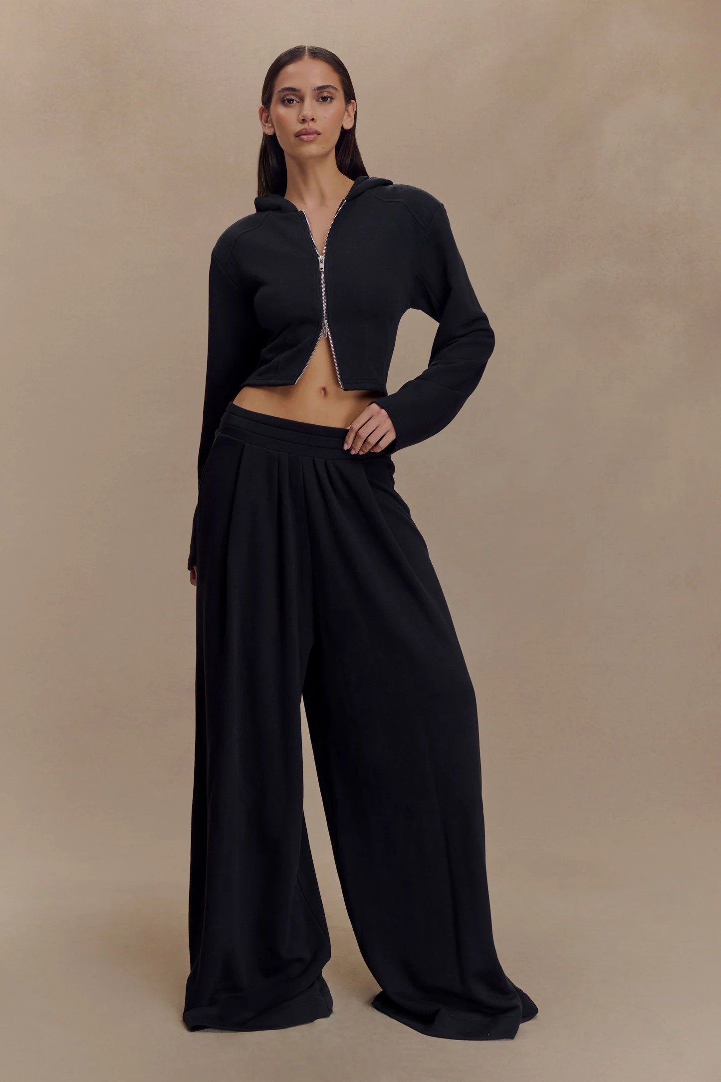 Aspen Gathered Wide Leg Jogger - Black | Meshki (APAC)