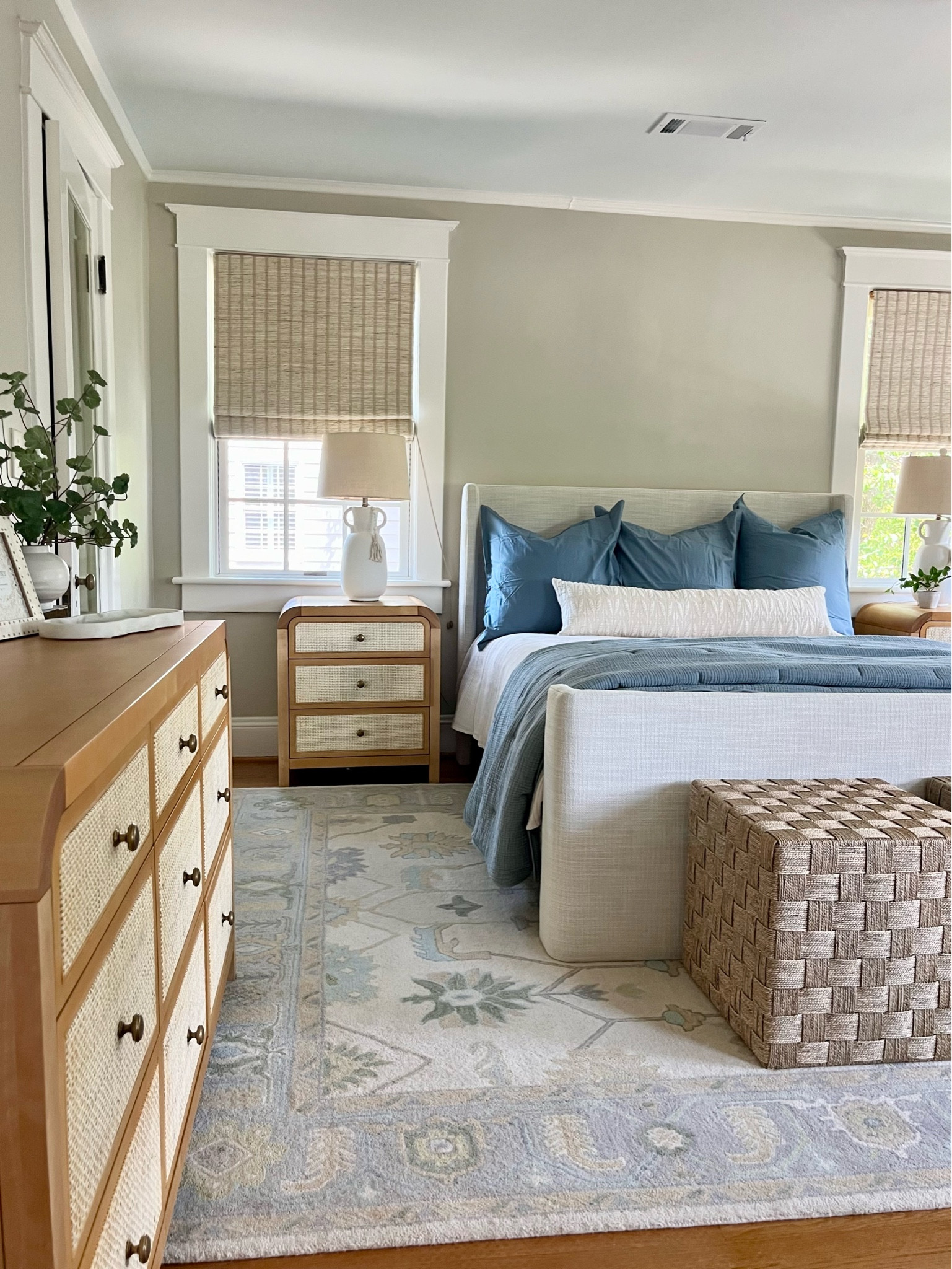 Guest room makeover 🤍