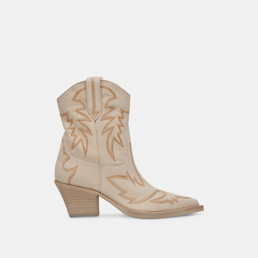 RUNA BOOTS SAND NUBUCK | DolceVita.com