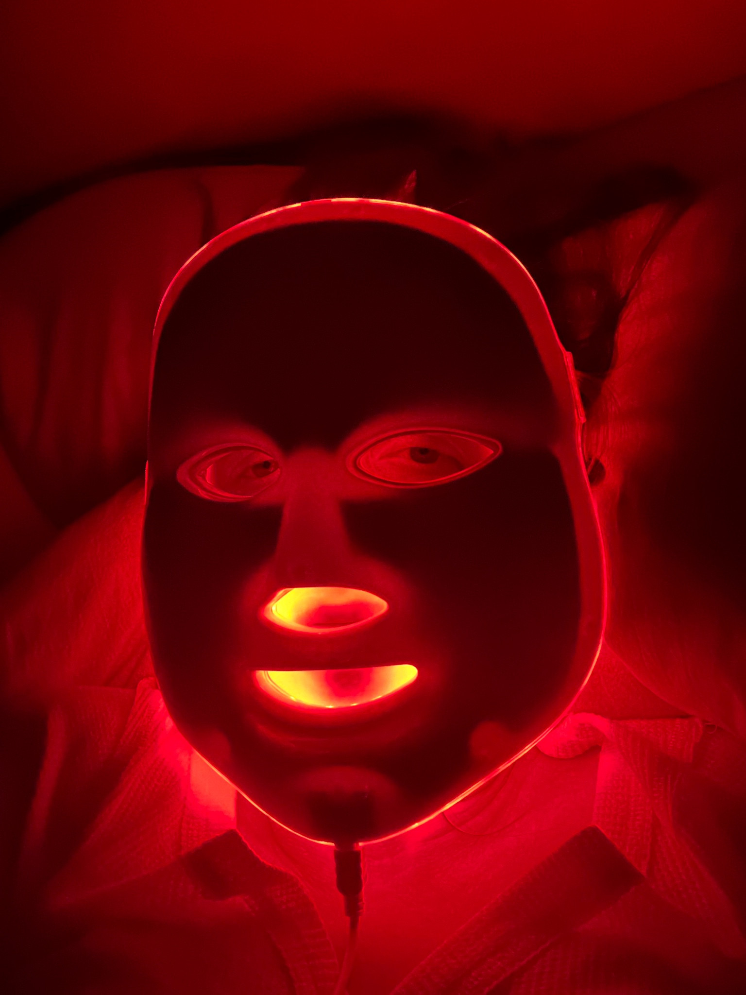 Do
You know the benefits of red light therapy? 
#redlighttheraphy #beauty #ltkbeauty #ltkskin