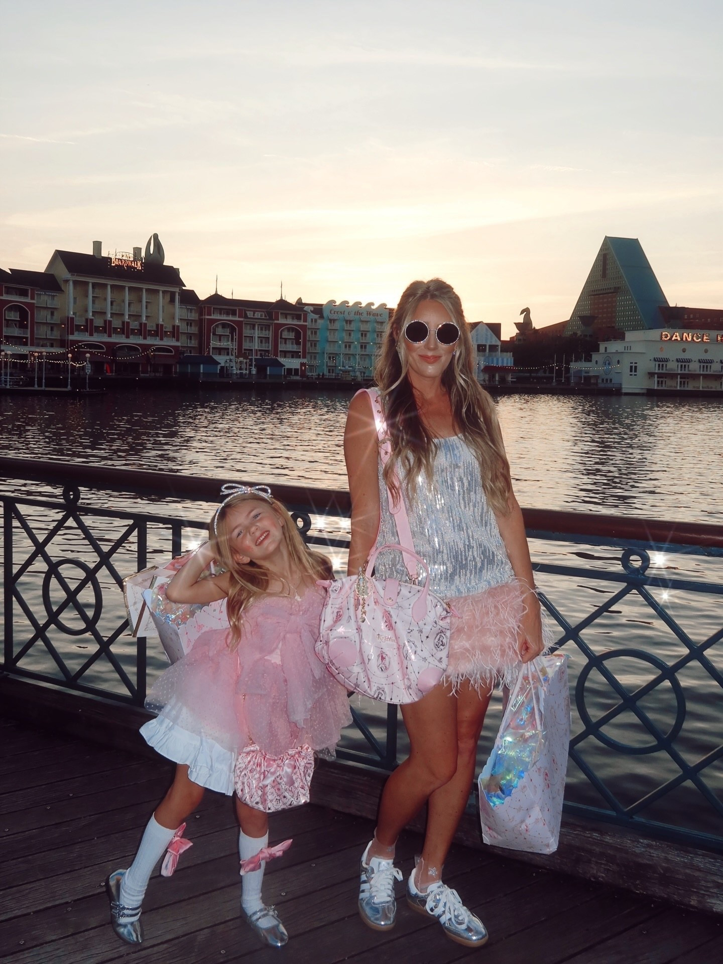 Fancy dress. Sequin and feathers make a big statement! Perfect for birthdays, holidays, and any other special occasion!



#LTKHoliday #LTKWedding #LTKootd