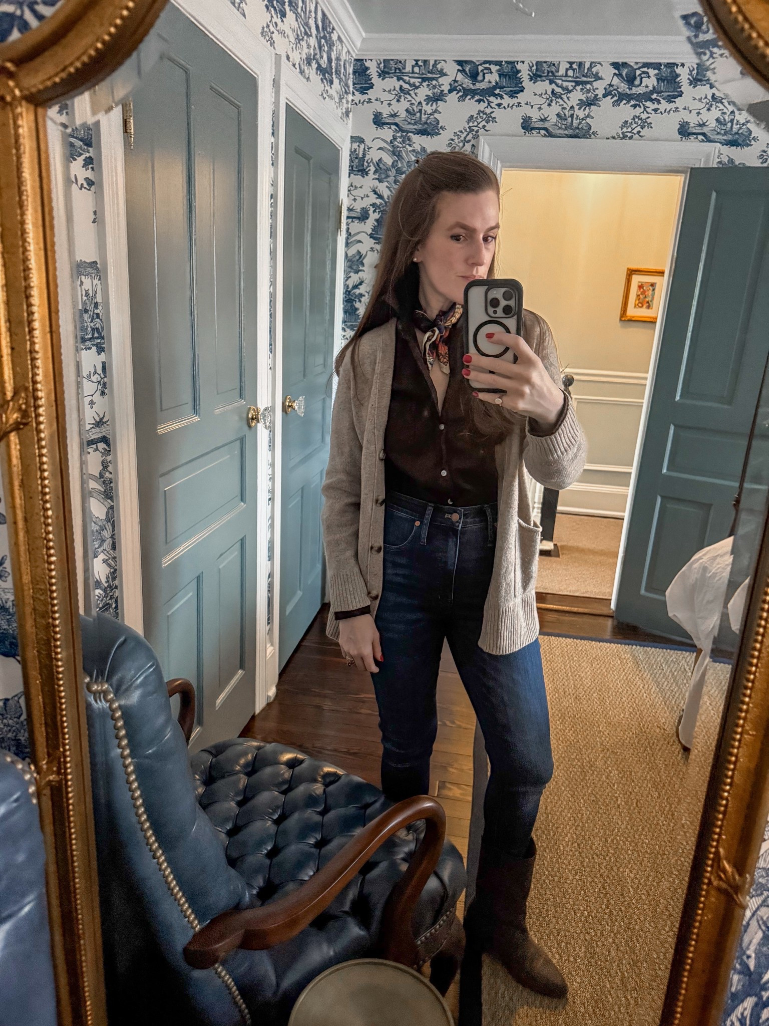 Finding my 8 year old trusty Madewell jeans on Poshmark!