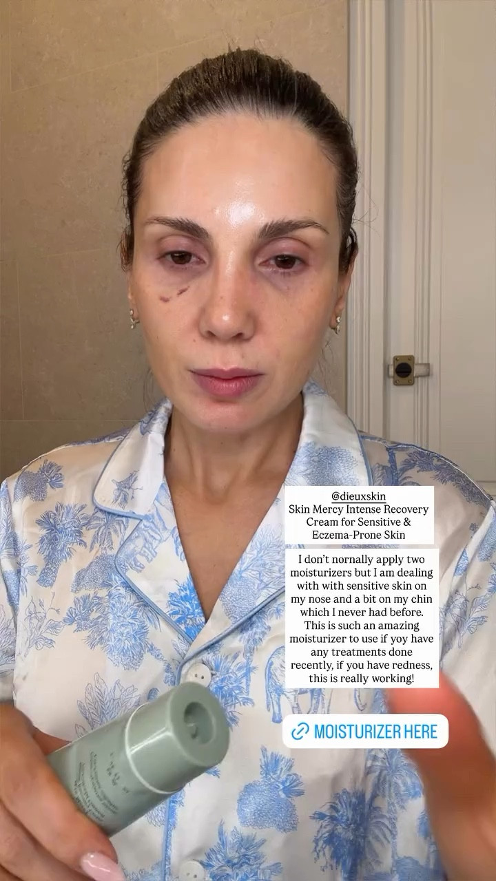 I don’t nornally apply two moisturizers but I am dealing with with sensitive skin on my nose and a bit on my chin which I never had before.
This is such an amazing moisturizer to use if yoy have any treatments done recently, if you have redness, this is really working! @dieuxskin 
Skin Mercy Intense Recovery Cream for Sensitive & Eczema-Prone Skin