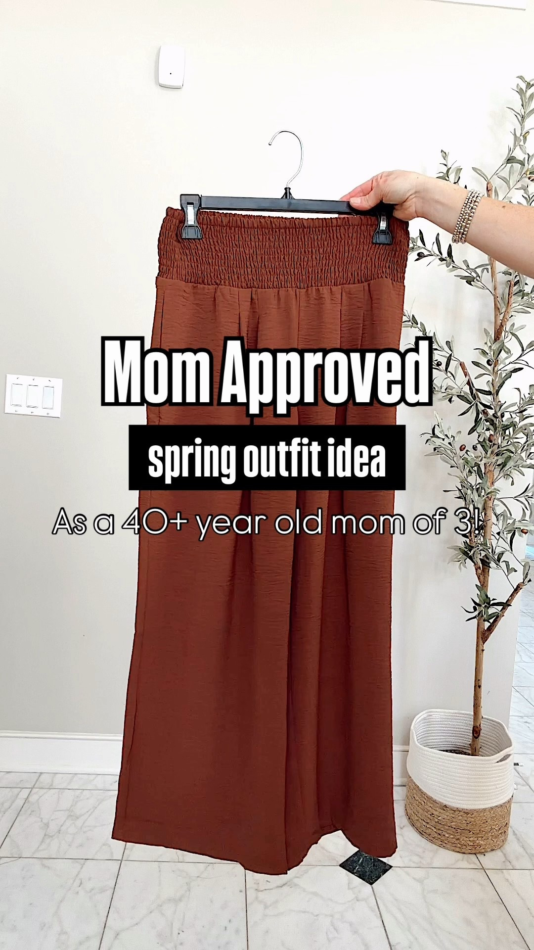 Spring outfit idea!



#LTKOver40 #LTKSeasonal #LTKootd