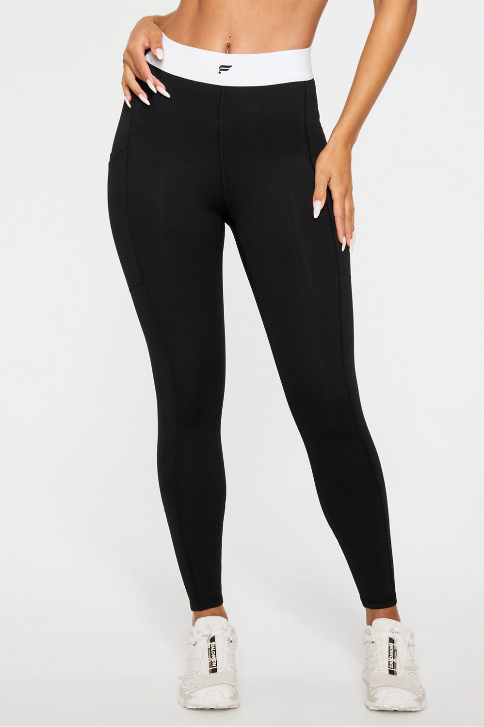 On-The-Go PowerHold® High-Waisted Legging | Fabletics