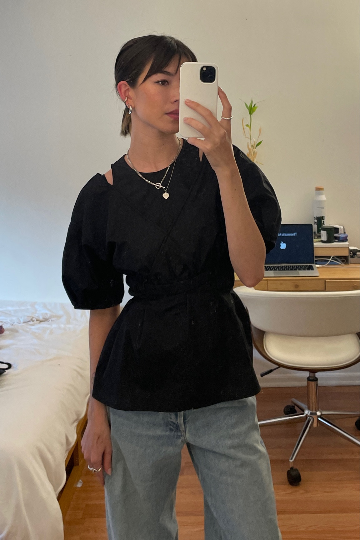 Top: Beams Japan, jeans: citizens of humanity