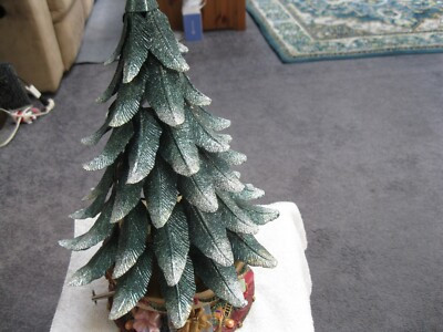 PARTYLITE MUSICAL CHRISTMAS GLOWING TREE TEA LIGHT CANDLE HOLDER WORKS RETIRED | eBay US