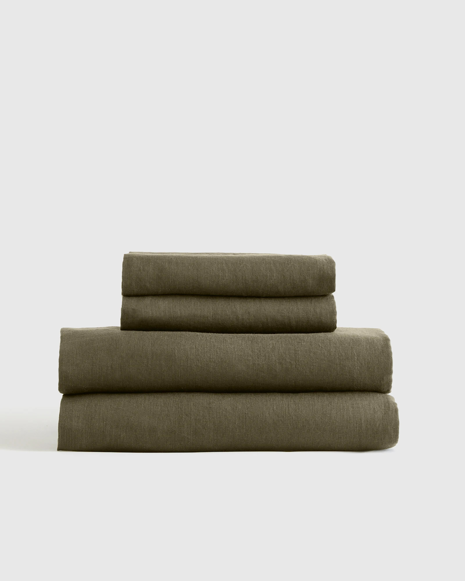 Quince | European Linen Sheet Set in Ivory, Size Twin XL | Quince