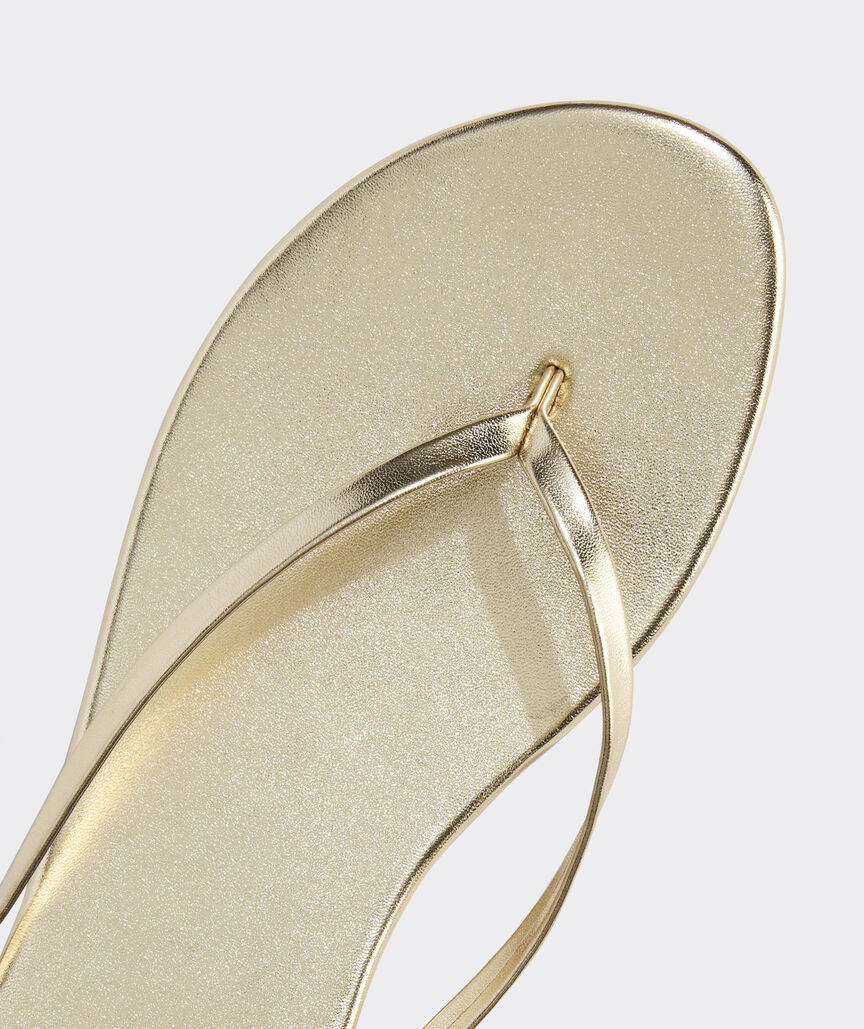 Skinny Strap Flip Flops | vineyard vines