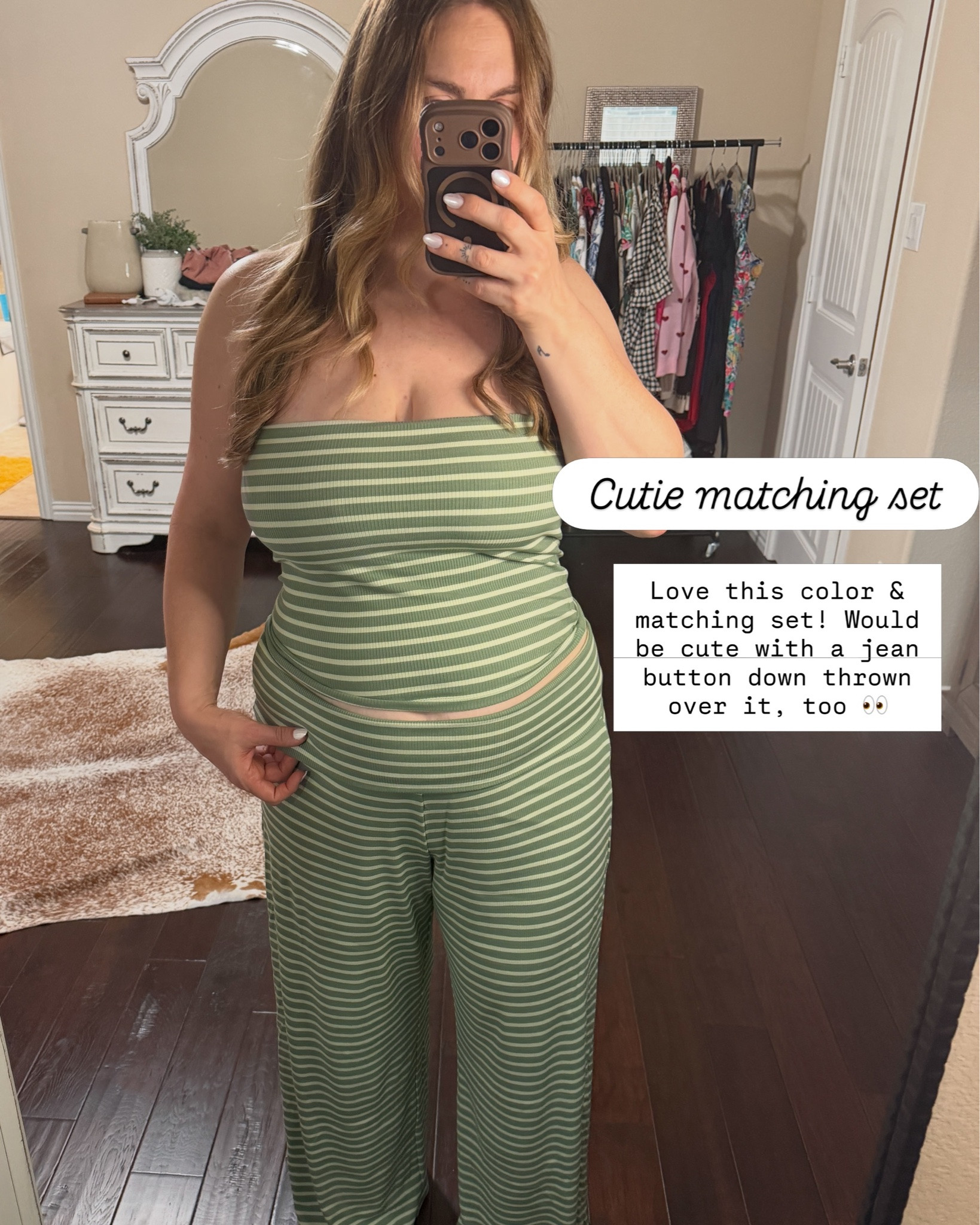 Outfits my mirror has seen lately 👀🩵🪞✨

@aerie @amazonfashion @oldnavy #midsizeblogger #plussizeoutfitinspo #midsizestyle #ootd #affordablefashion comfy chic style, fashion trends, comfy matching set, casual outfits, moms over 40, mom style, spring outfit, simple neutral basics