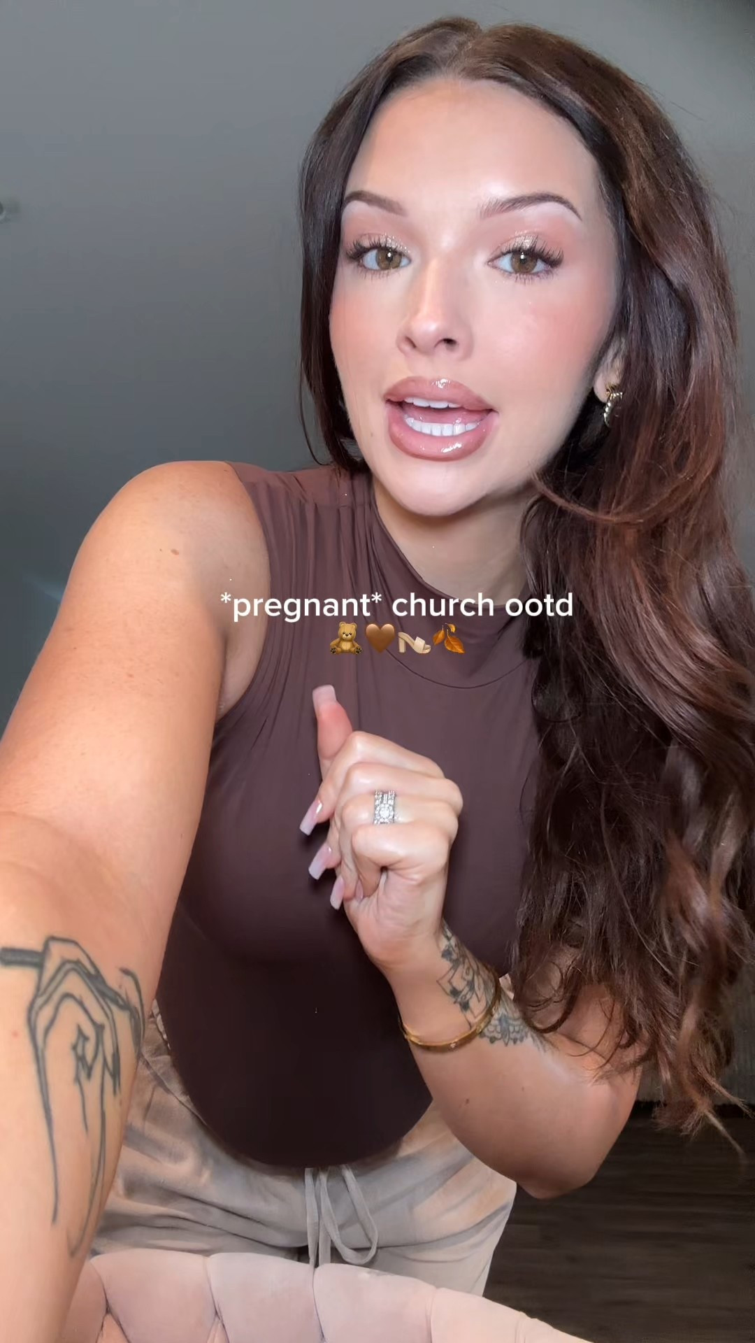 pregnant church ootd 🧸🤎🍂👡