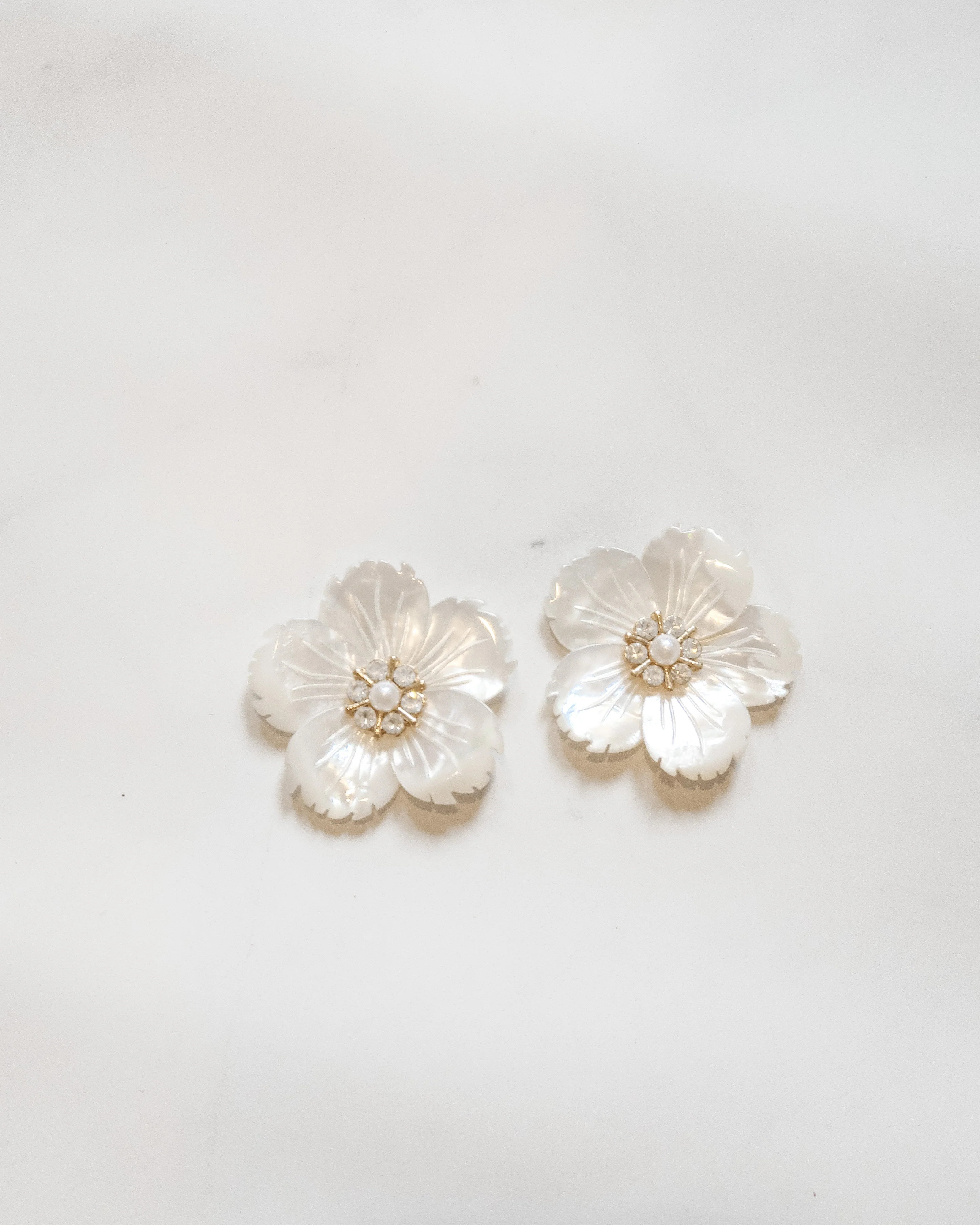 The Large Olivia Petals (1.5in) | SJ Bailey Co.