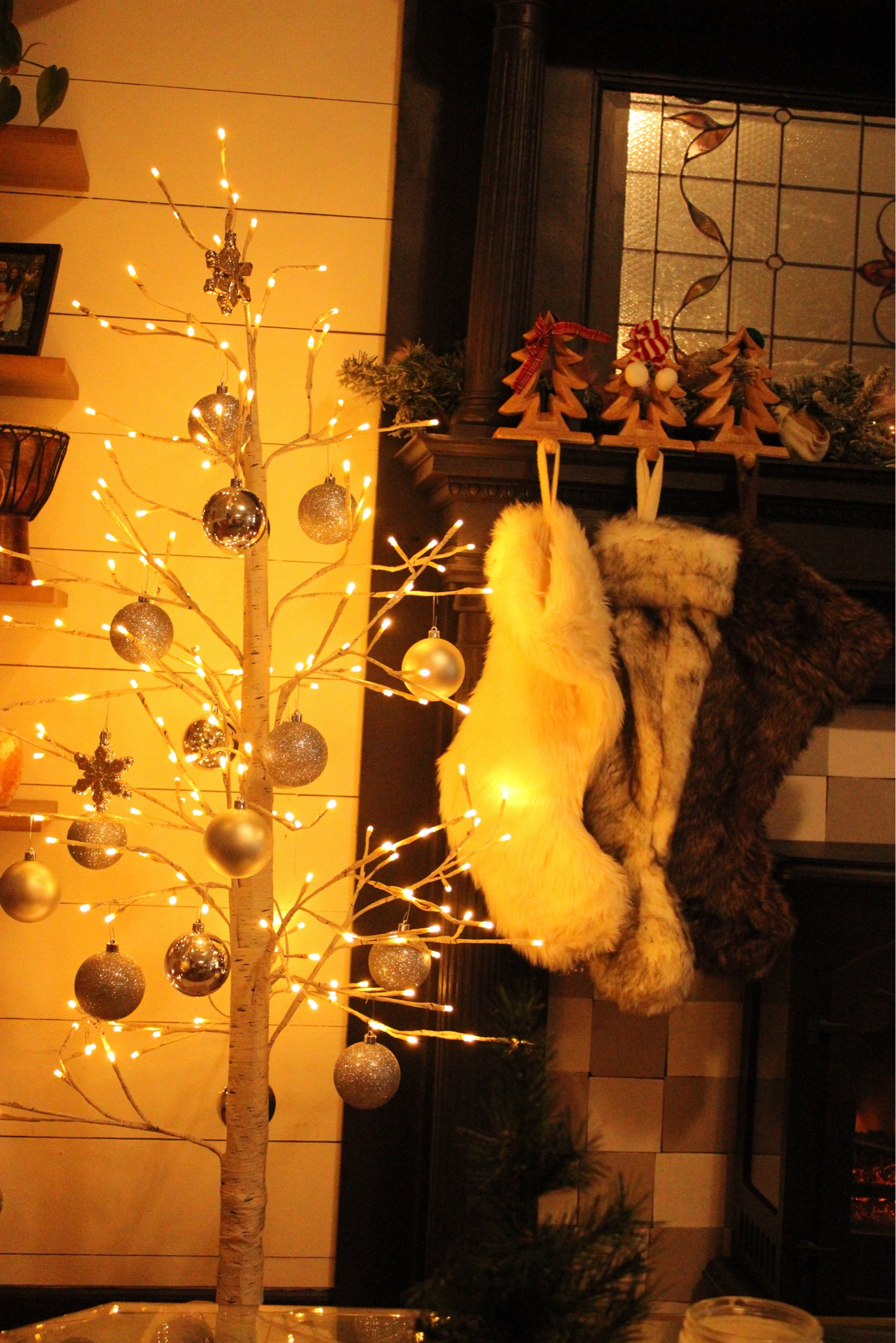 Love this birch tree for cozy Christmas vibes! 

#LTKHoliday #LTKSeasonal #LTKfindsunder100