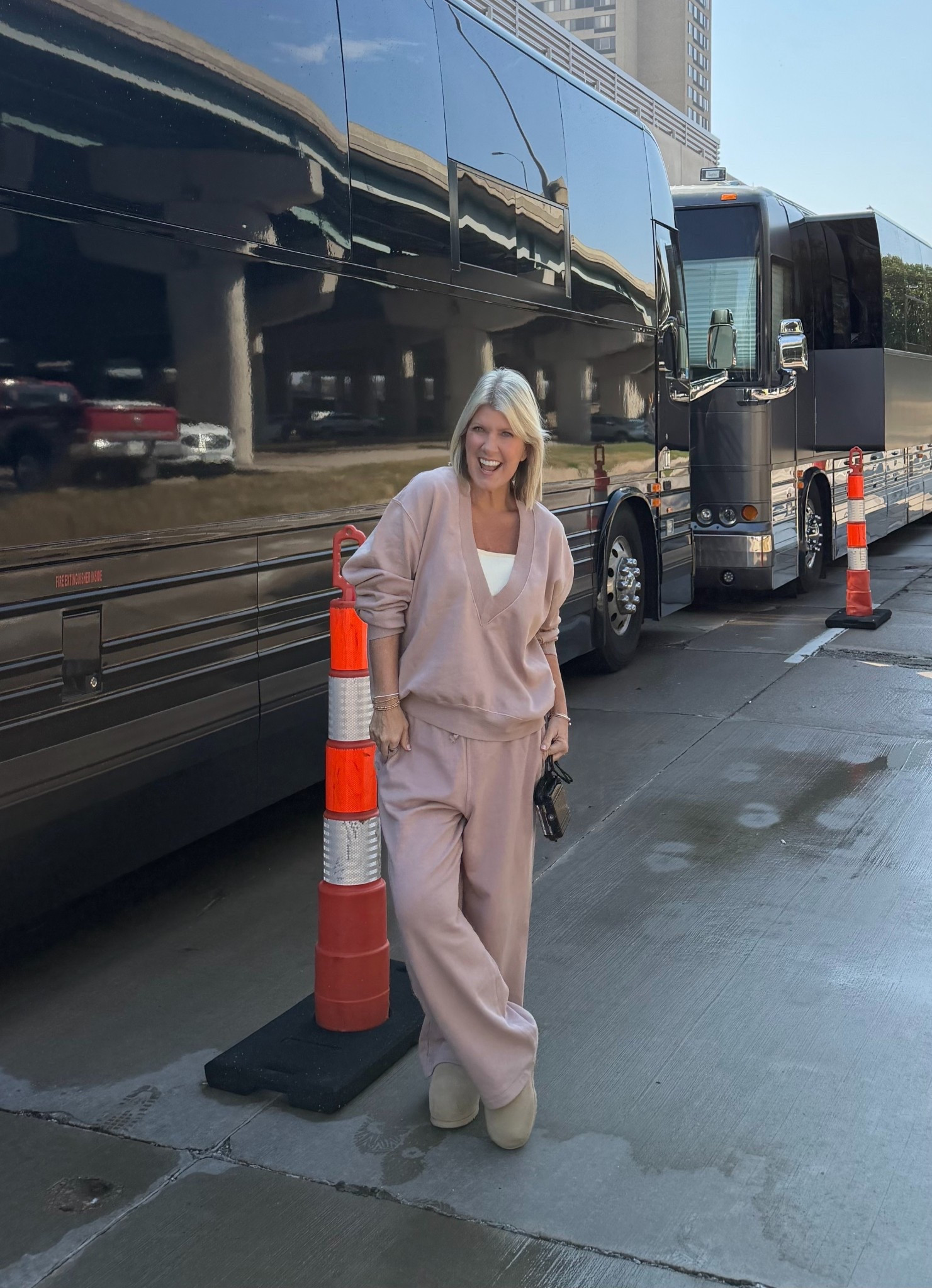 Loving this SKIMS set! This color is limited edition and way too cute… my drawstring pants are sold out, but I linked a similar pair in the same color!

#LTKStyleTip #LTKSeasonal