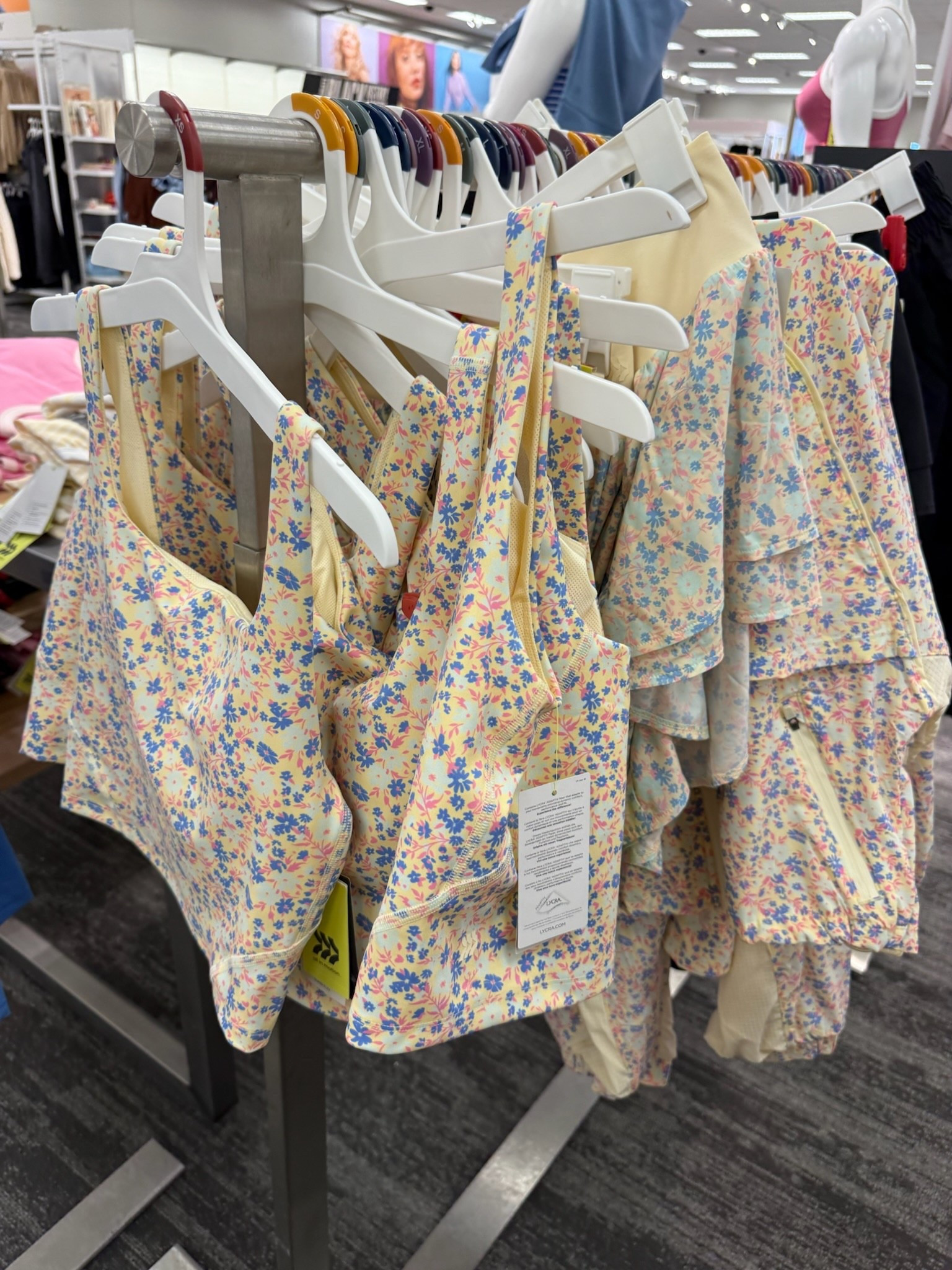 Square neck workout top, windbreaker and flowy shorts in yellow floral // workout gear / activewear

#LTKMidsize #LTKActive #LTKfitnessgoals