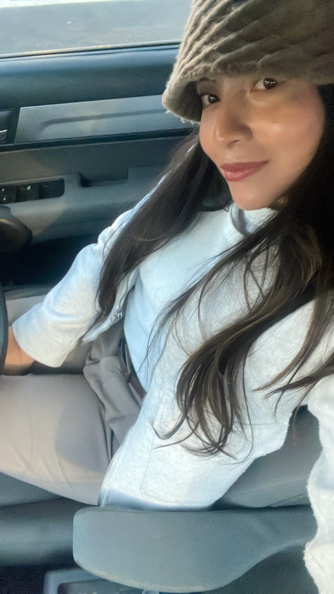 My most worn pants for everything. It’s an investment but so worth it. Almost wrinkle free fabric. 

Im wearing size 26 short. 

#LTKmomlife #LTKPetite #LTKCyberWeek