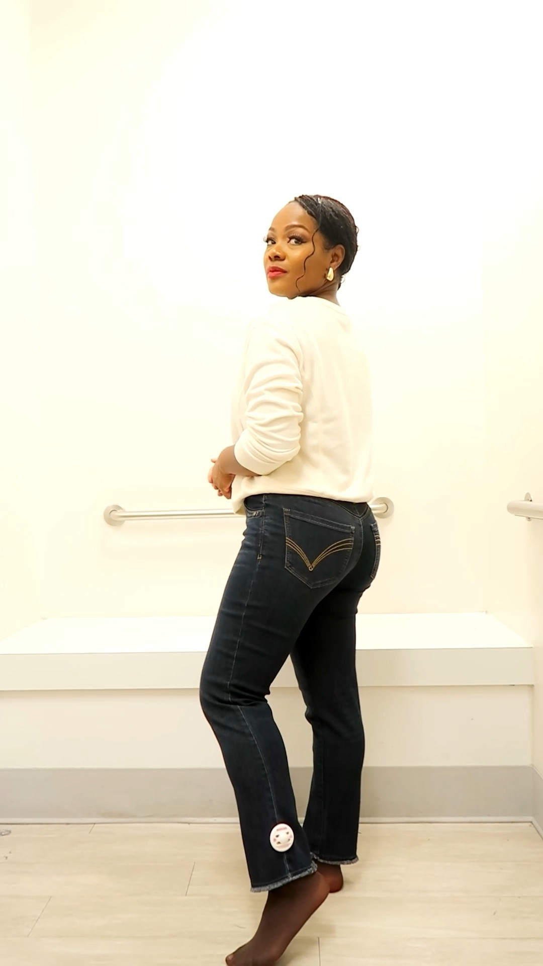 Comfortable jeans. #winterstyles #jeansoutfit #winteroutfit 

#LTKootd #LTKFindsUnder100 #LTKSeasonal