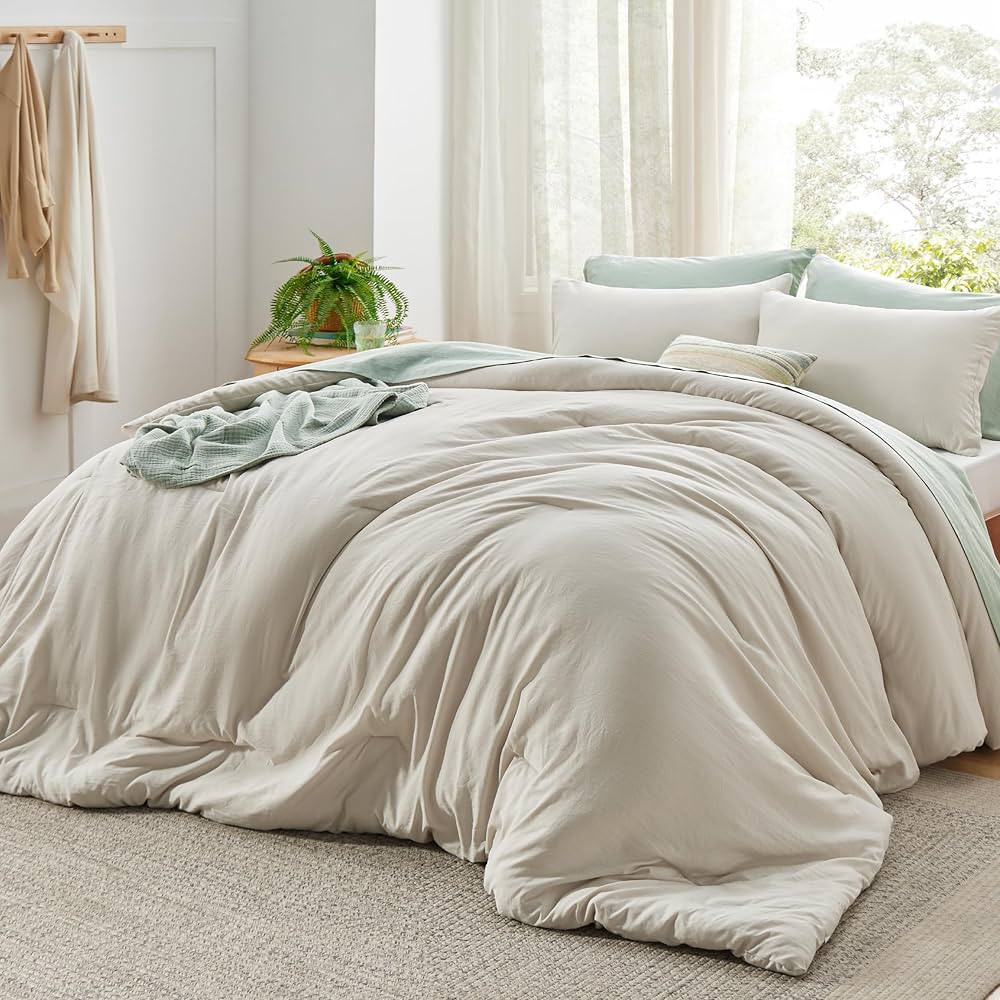 Bedsure Super King Plus Size Comforter Set, Beige Soft Prewashed Bedding for All Seasons, 3 Piece... | Amazon (US)